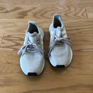 Adidas Swift Run Sneakers